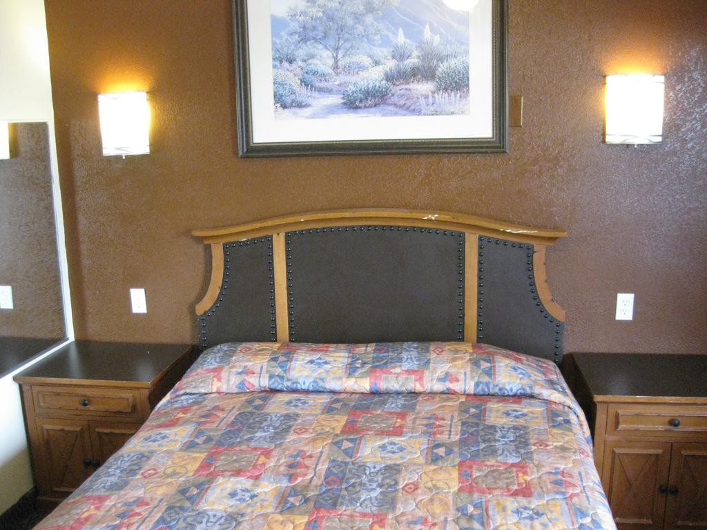 Sunshine Motel Сан Бернардино Екстериор снимка