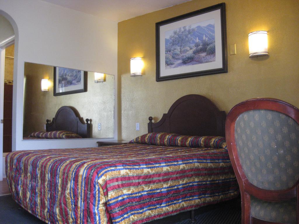 Sunshine Motel Сан Бернардино Екстериор снимка