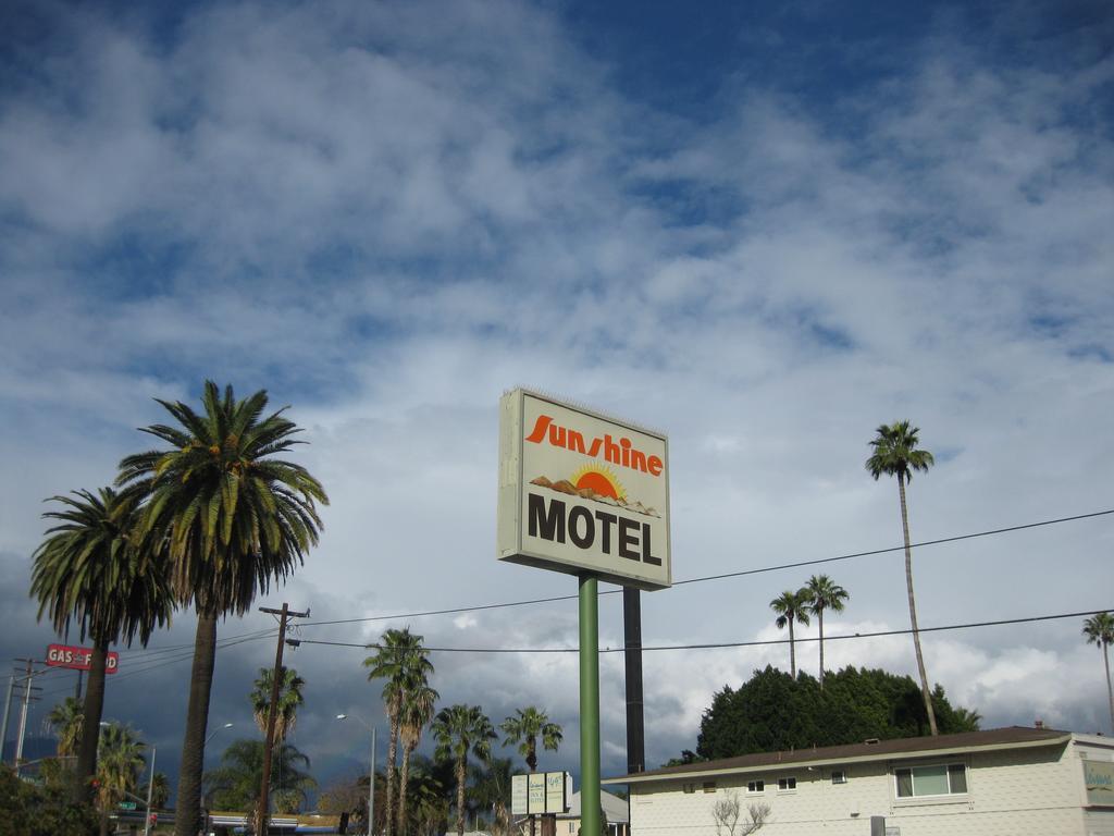 Sunshine Motel Сан Бернардино Екстериор снимка
